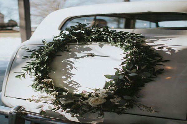 11 kiểu trang trí xe hoa cưới không đụng hàng
