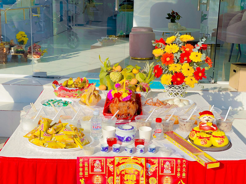 khai trương cúng hoa gì