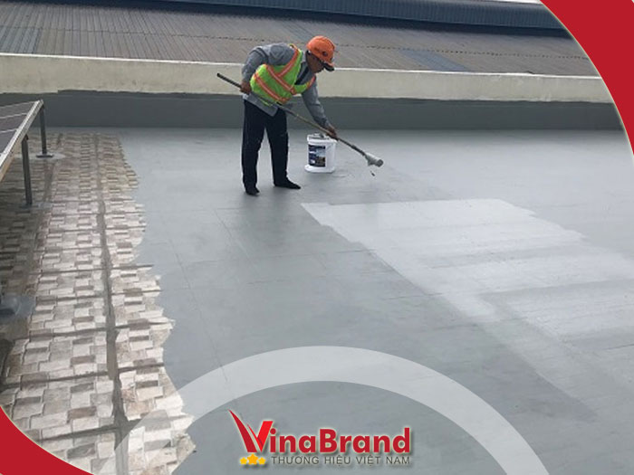 Sơn chống thấm sân thượng loại nào tốt để bảo vệ công trình? - VINA BRAND